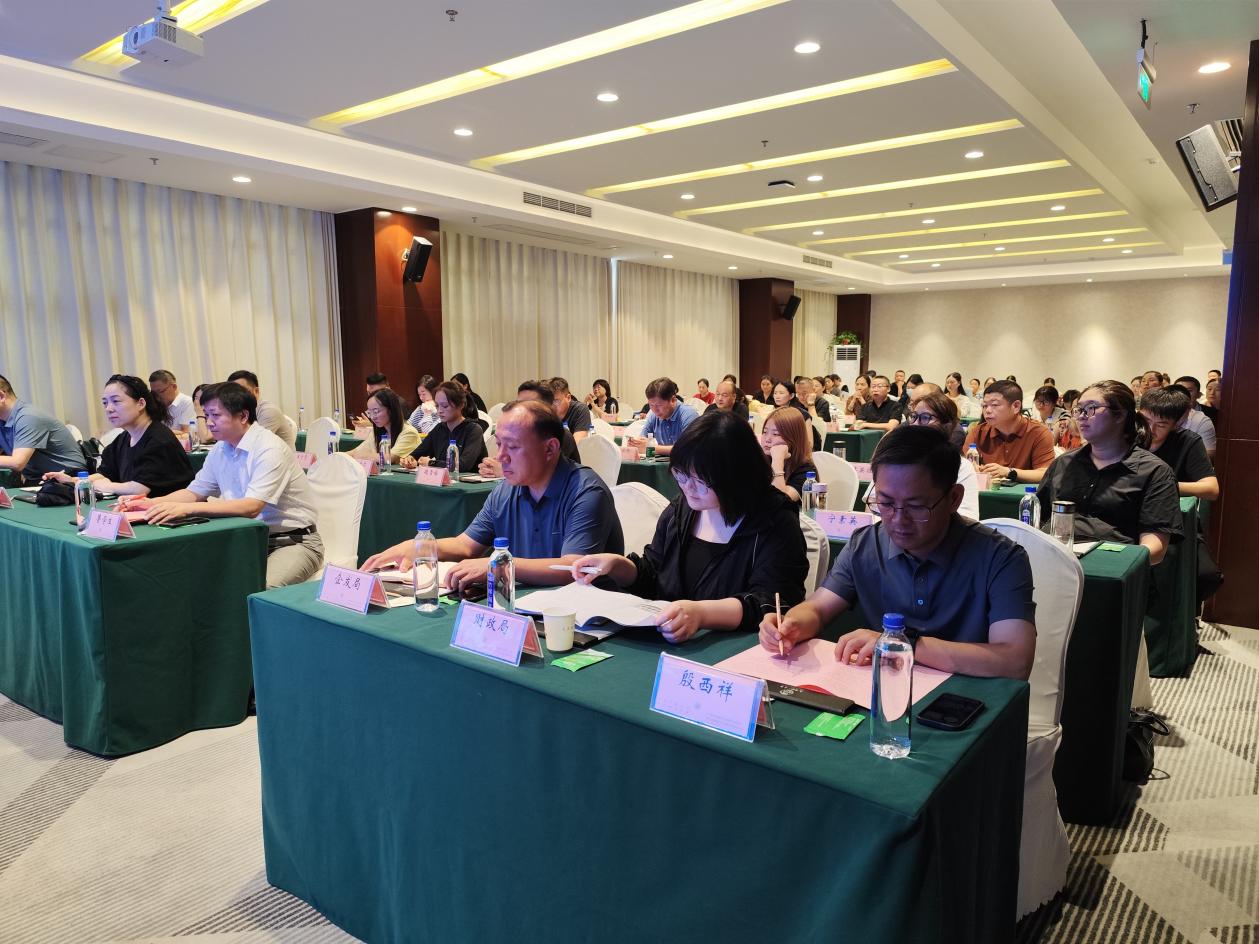 5e07e7e3e25092608f3ed697369bb4e7